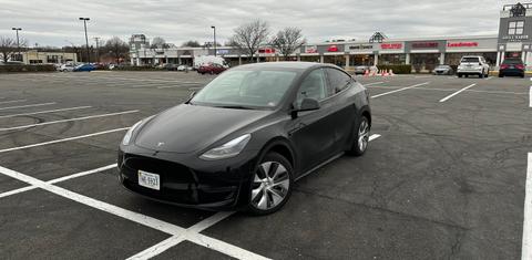 Tesla Model Y 2023