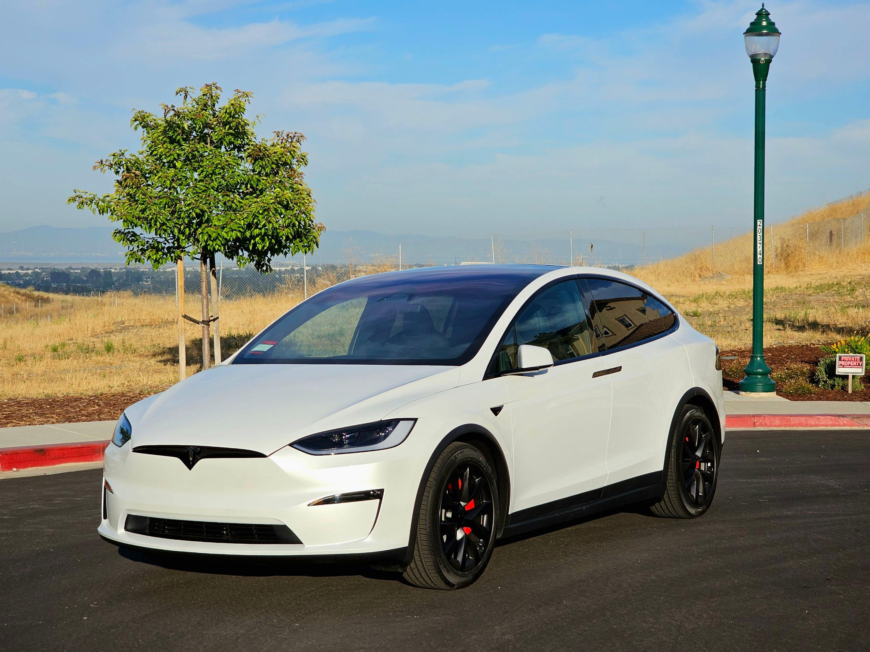 Tesla Model X 2023 in Hayward, CA