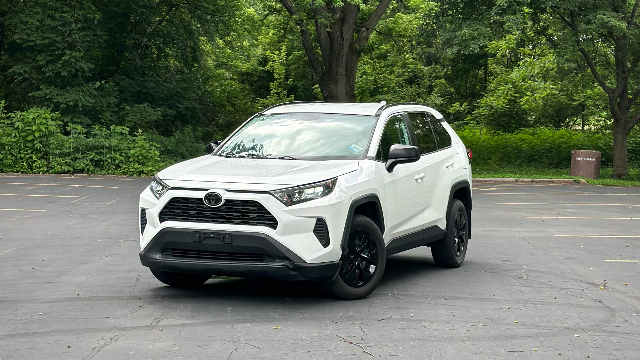 Toyota RAV4 2019 in Glen Ellyn, IL