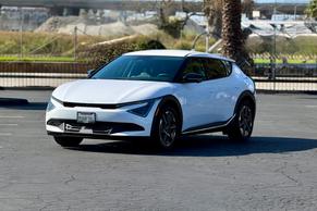 Kia EV6 2025 in Los Angeles