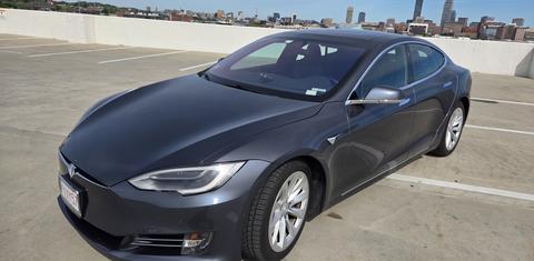 Tesla Model S 2017