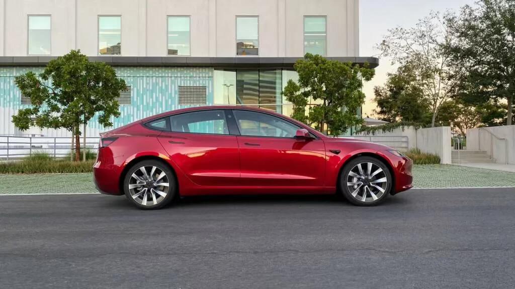 Tesla Model 3 2024 in Melbourne, FL