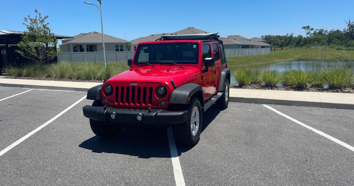 Jeep Wrangler Unlimited 2015 rental in Wimauma, FL by Jose R. Turo
