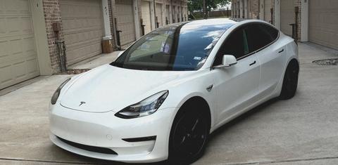 Tesla Model 3 2020