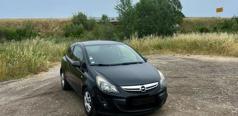 Opel CORSA 2014