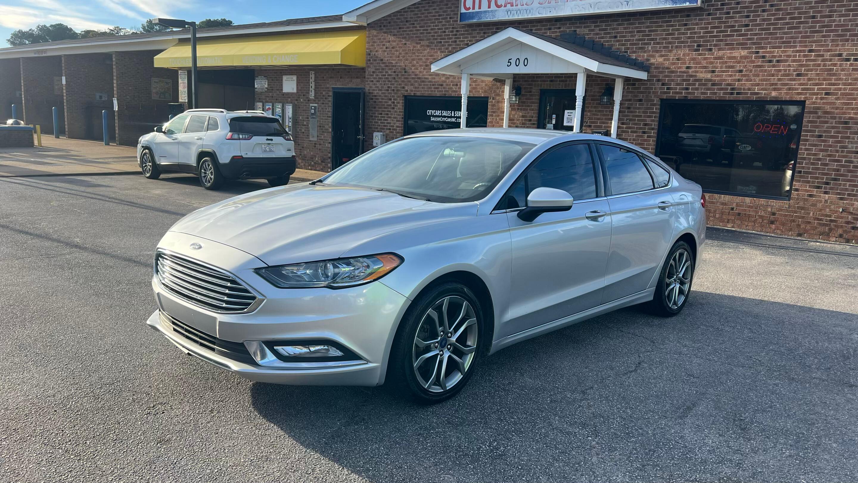 Ford Fusion 2017 in 
