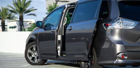 Toyota Sienna 2016