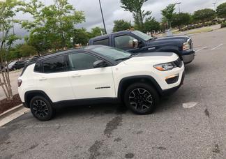 Jeep Compass car