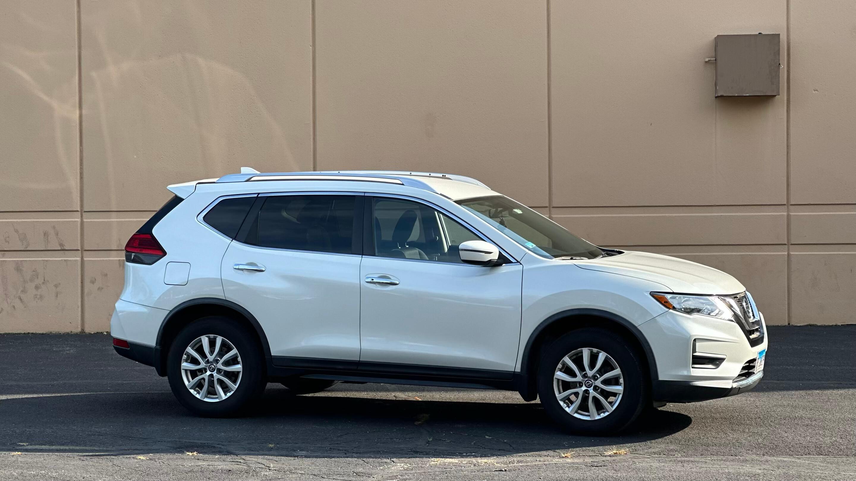 Nissan Rogue 2017 in Oak Lawn, IL