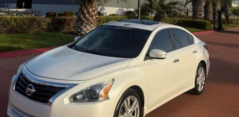 Nissan Altima 2014