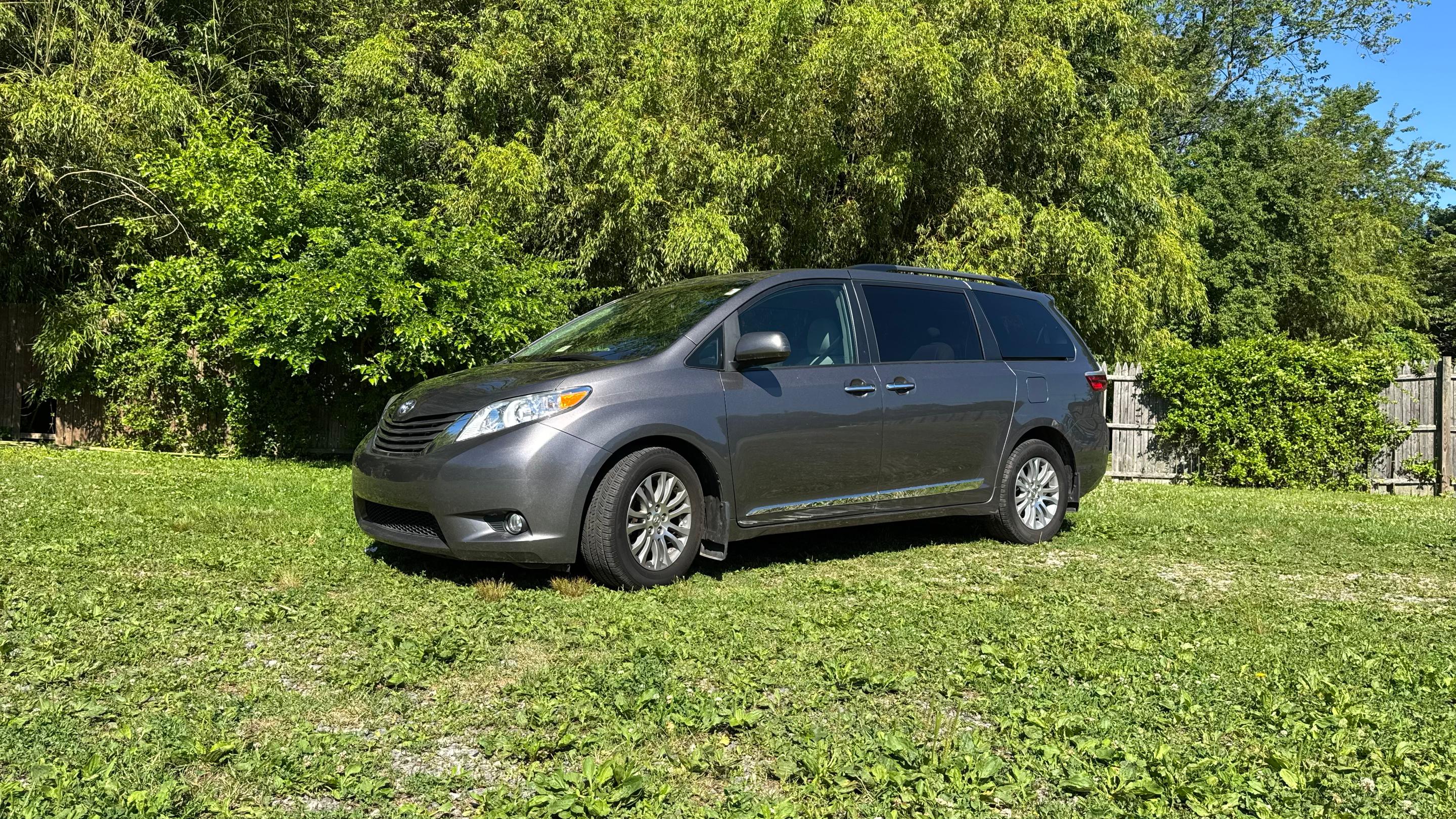 Toyota Sienna 2016 in Newark, DE
