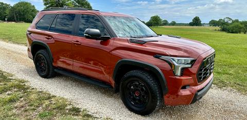 Toyota Sequoia 2024
