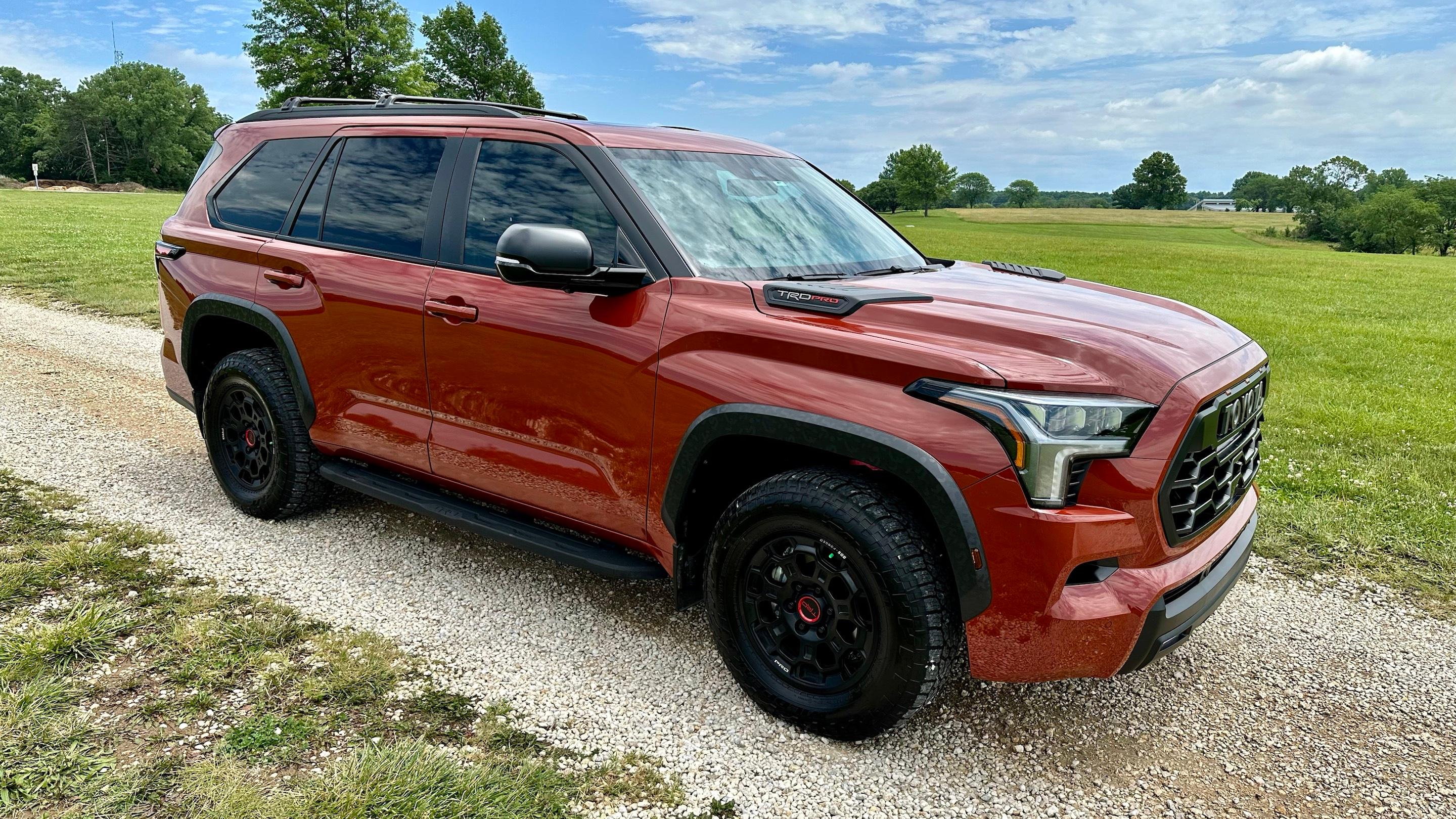 Toyota Sequoia 2024 in Shawnee, KS