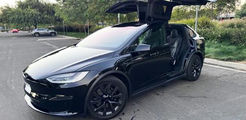 Tesla Model X 2023