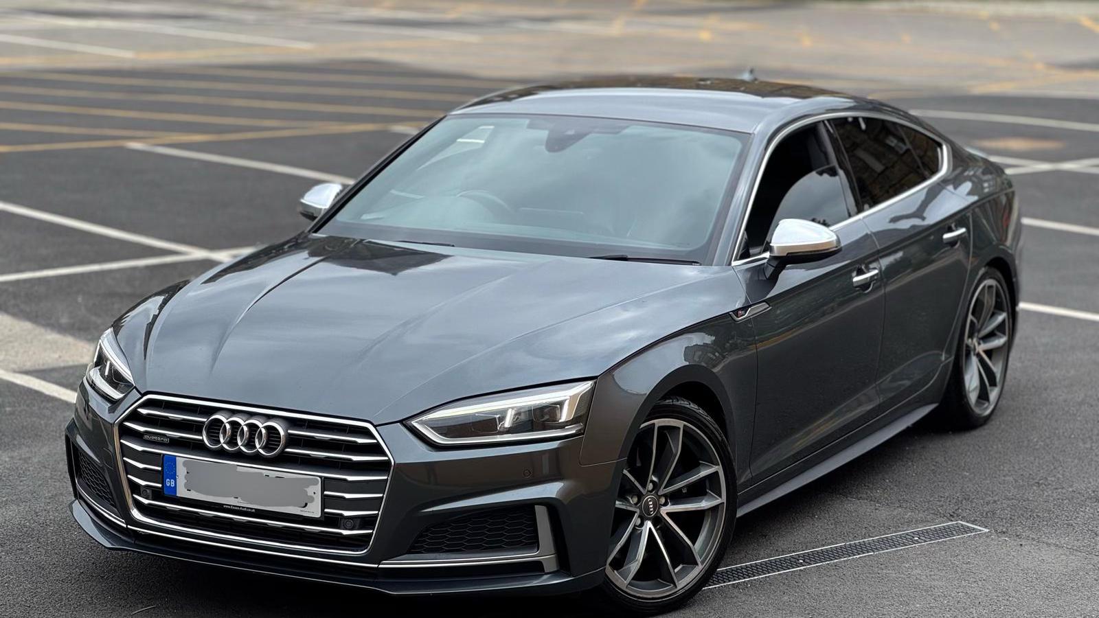 Audi S5 2017 in Rotherham