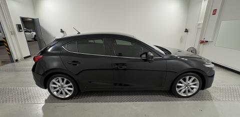 Mazda MAZDA3 2017