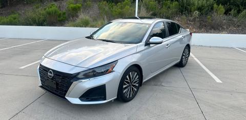 Nissan Altima 2024