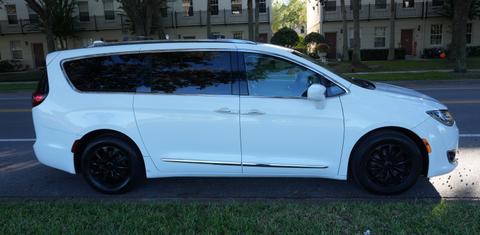 Chrysler Pacifica 2018
