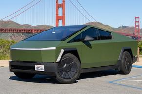 Tesla Cybertruck 2024 in San Francisco