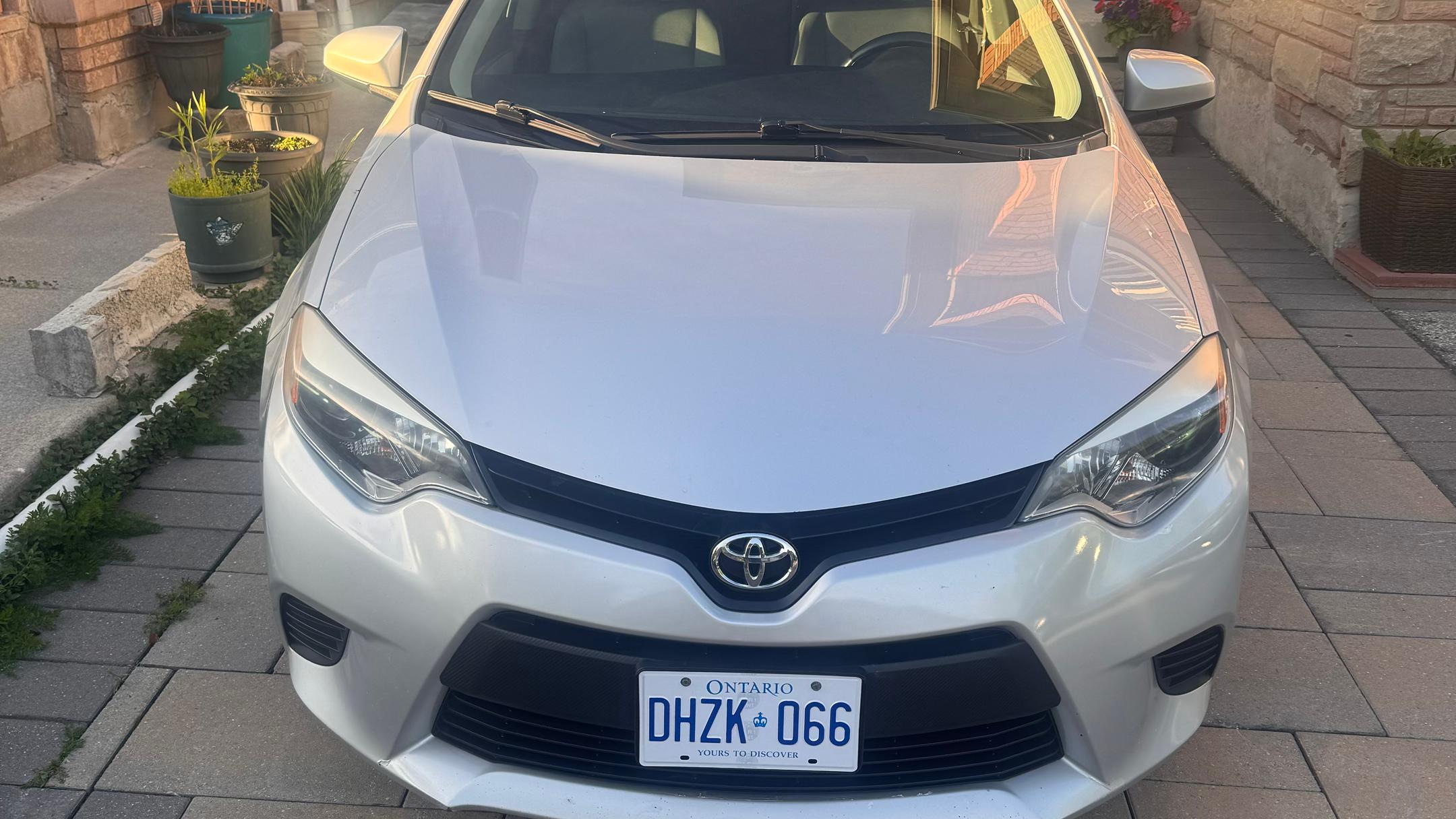 Toyota Corolla 2014 in Vaughan, ON
