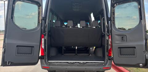 Mercedes-Benz Sprinter 2025