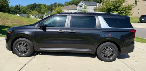 Kia Carnival Hybrid 2026