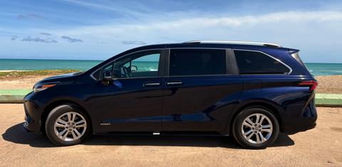 Toyota Sienna 2021