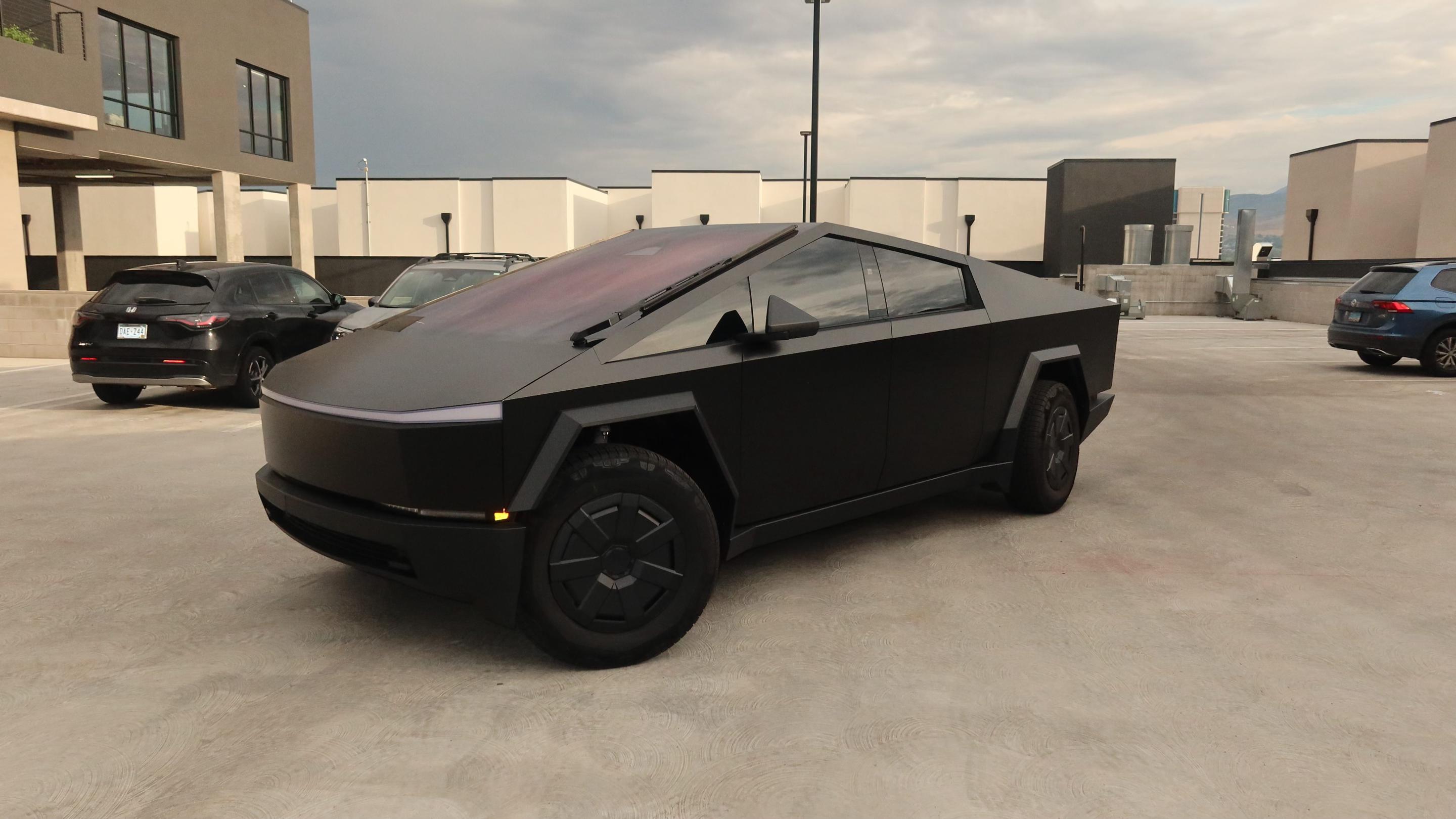 Tesla Cybertruck 2025 in Reno, NV