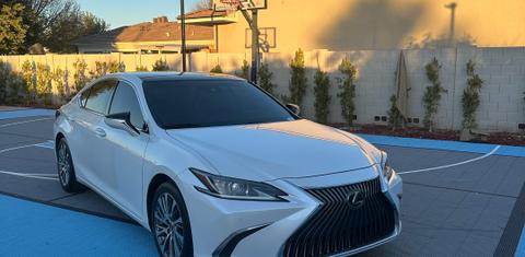 Lexus ES 2019