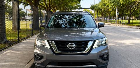 Nissan Pathfinder 2018