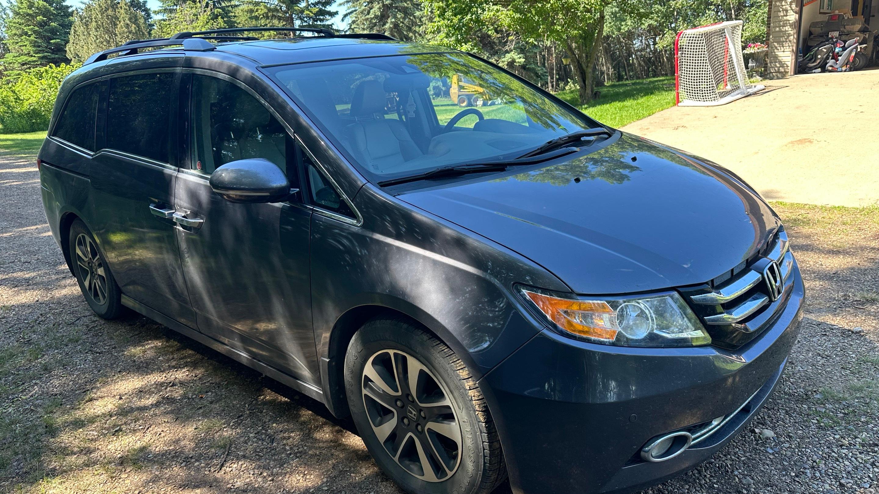 Honda Odyssey 2015 à Edmonton, AB