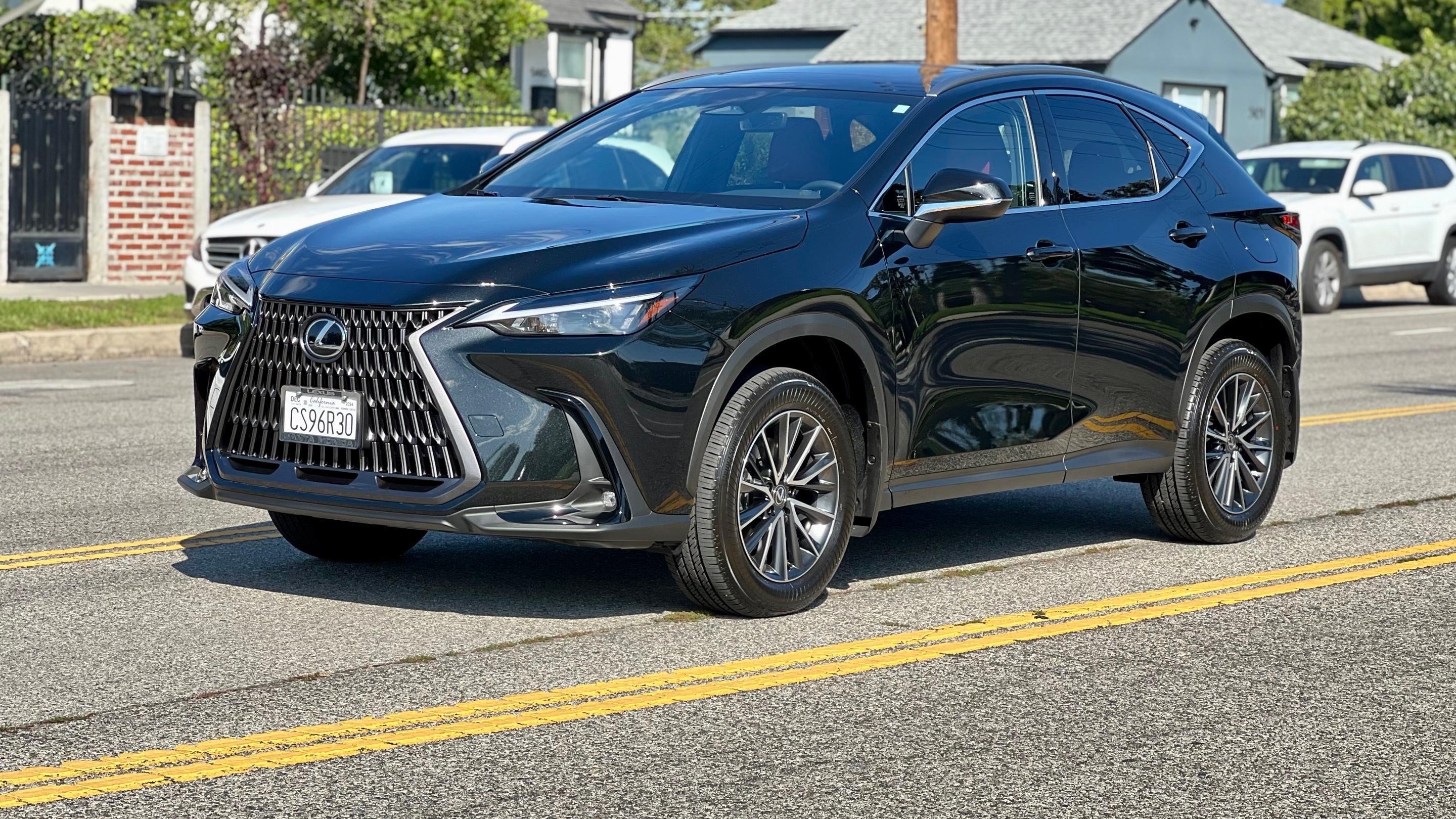 Lexus NX 2024 in 