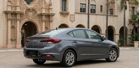 Hyundai Elantra 2020