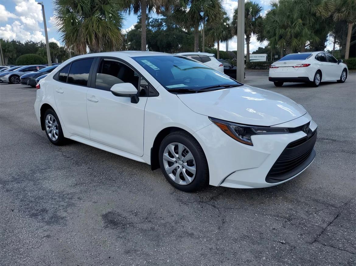 Toyota Corolla 2025 in 