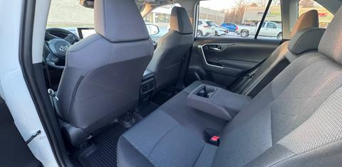 Toyota RAV4 2024