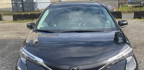 Toyota Sienna 2025