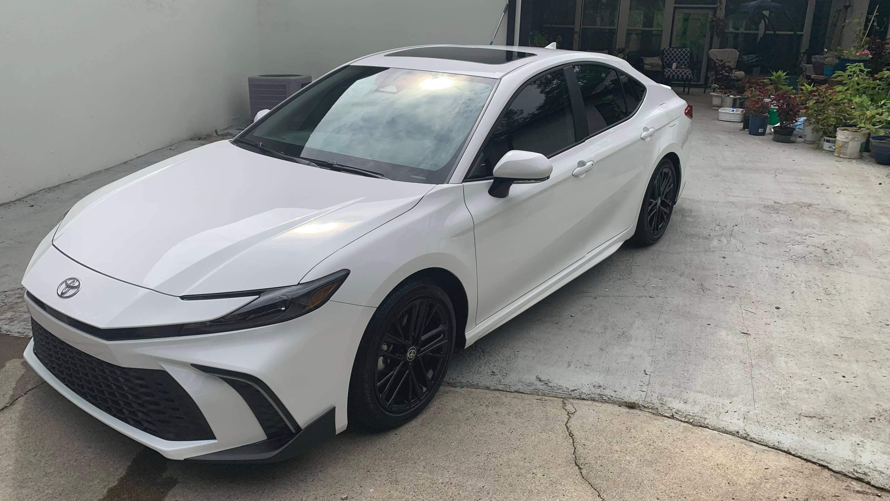 Toyota Camry Hybrid 2025 in 