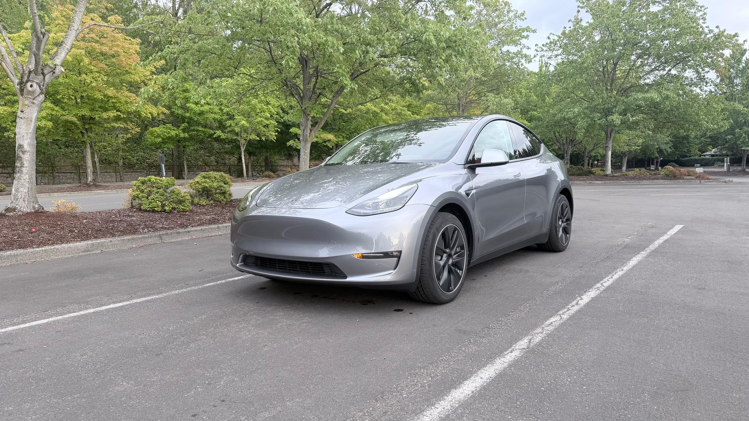 Tesla Model Y 2025 in Seattle, WA