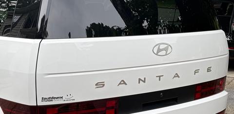 Hyundai Santa Fe 2025