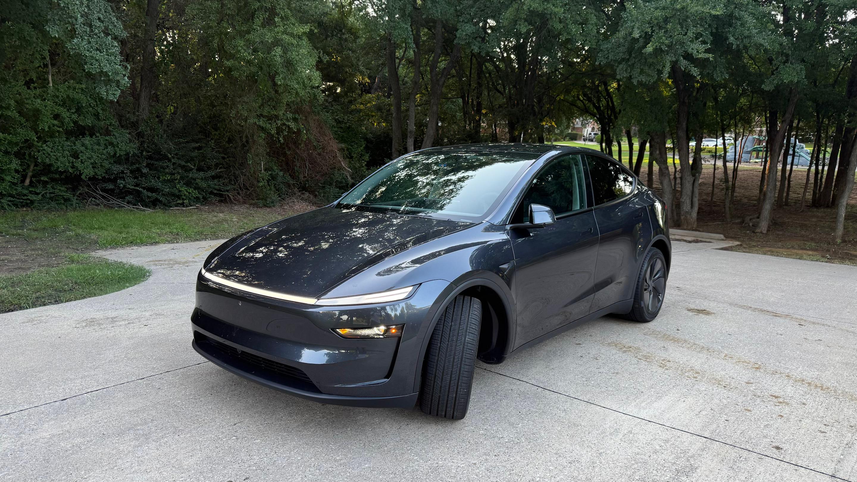 Tesla Model Y 2026 in Flower Mound, TX