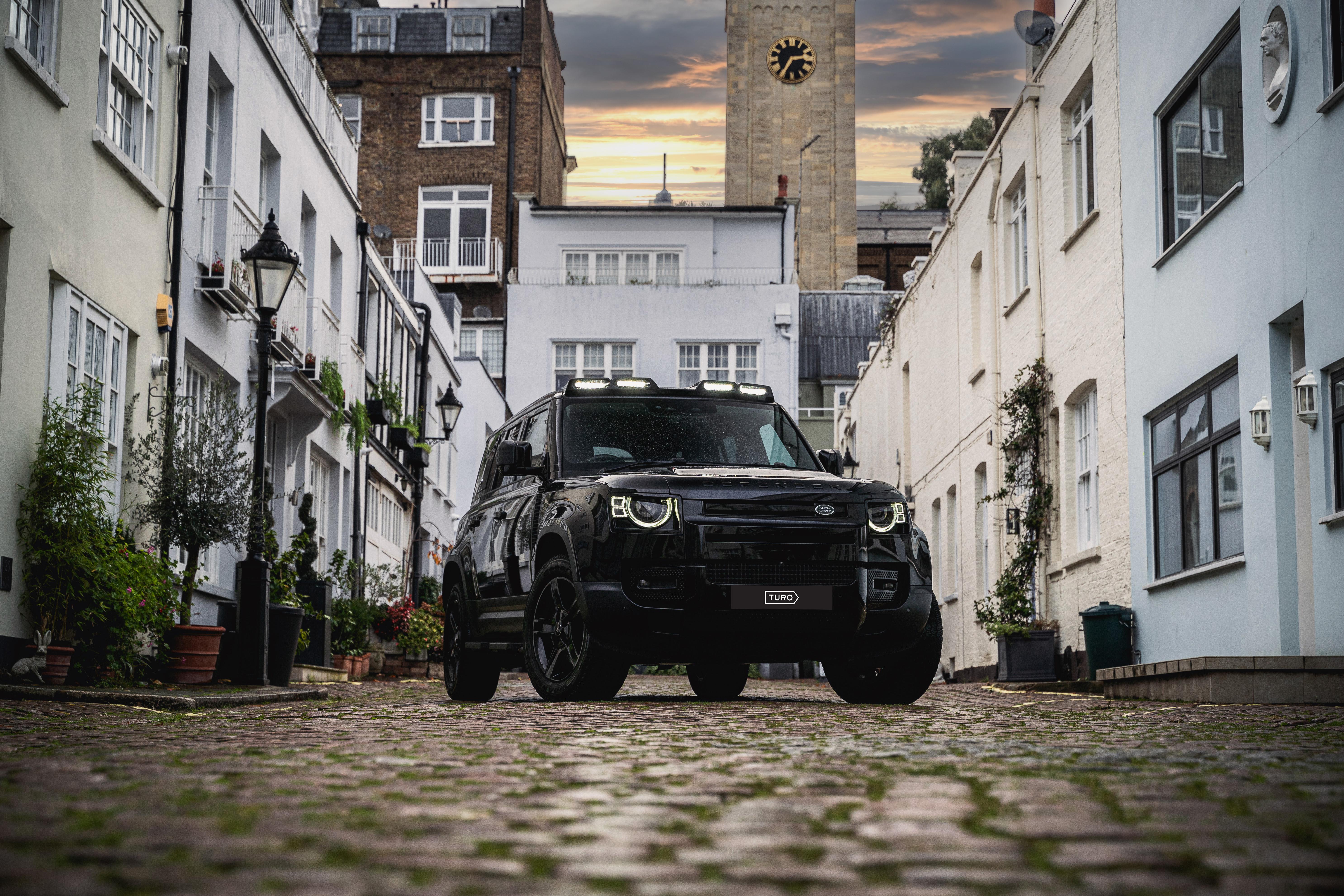 Land Rover 110 Defender 2021 in London