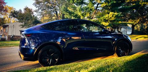Tesla Model Y 2026