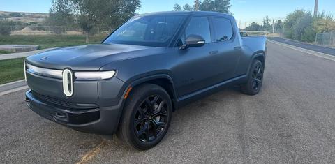 Rivian R1T 2025