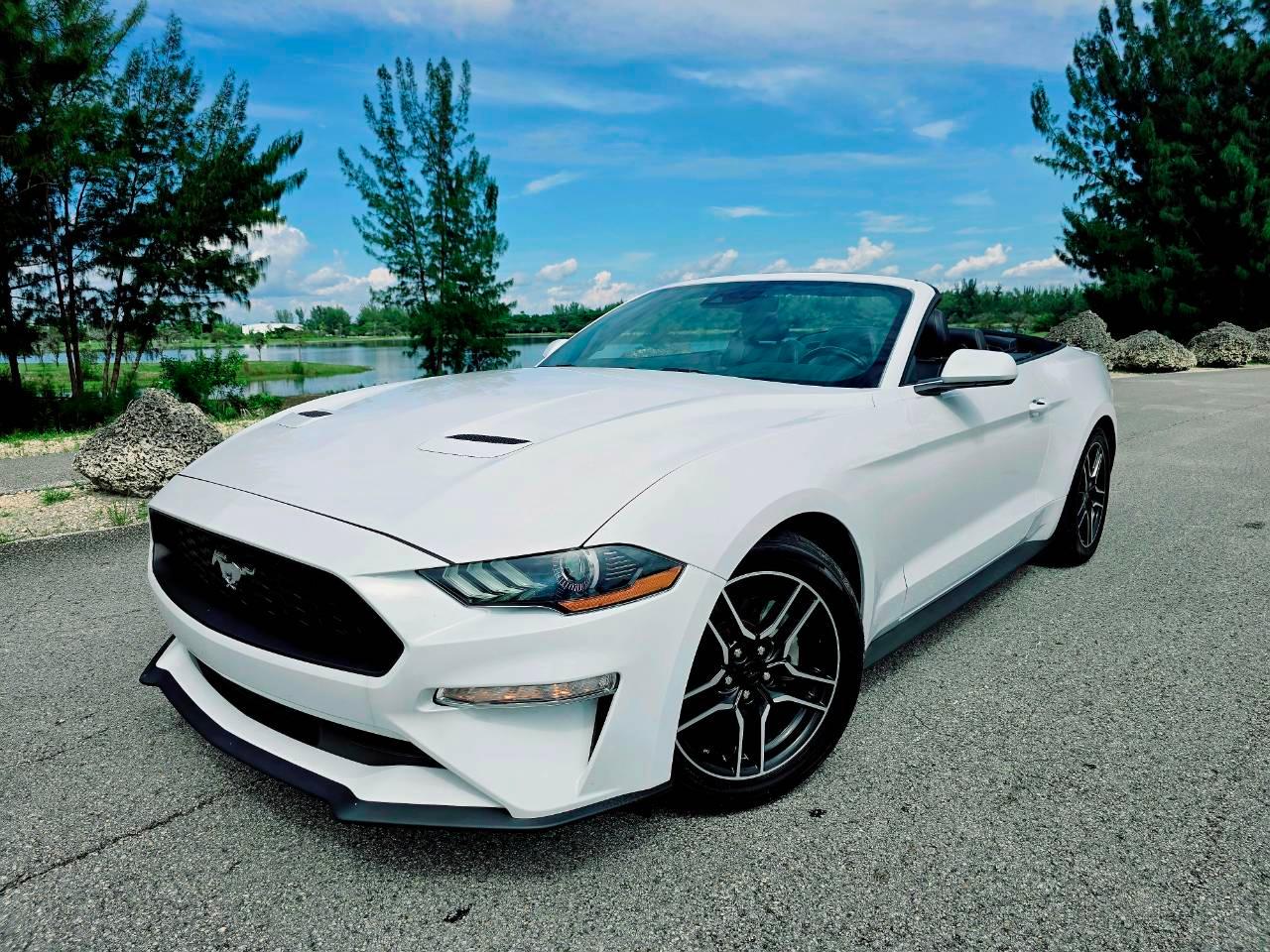 Ford Mustang 2022 in 
