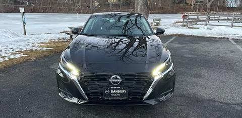 Nissan Altima 2025