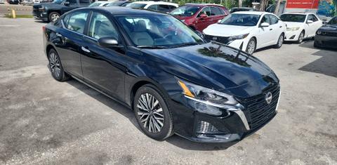 Nissan Altima 2025