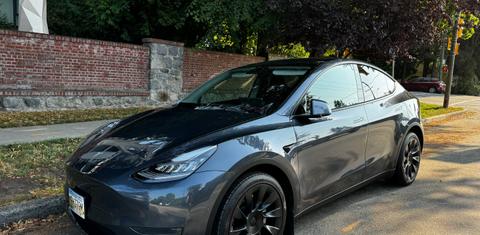 Tesla Model Y 2021