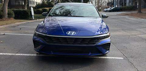 Hyundai Elantra 2025