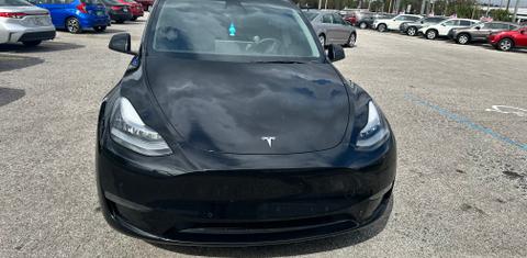 Tesla Model Y 2022
