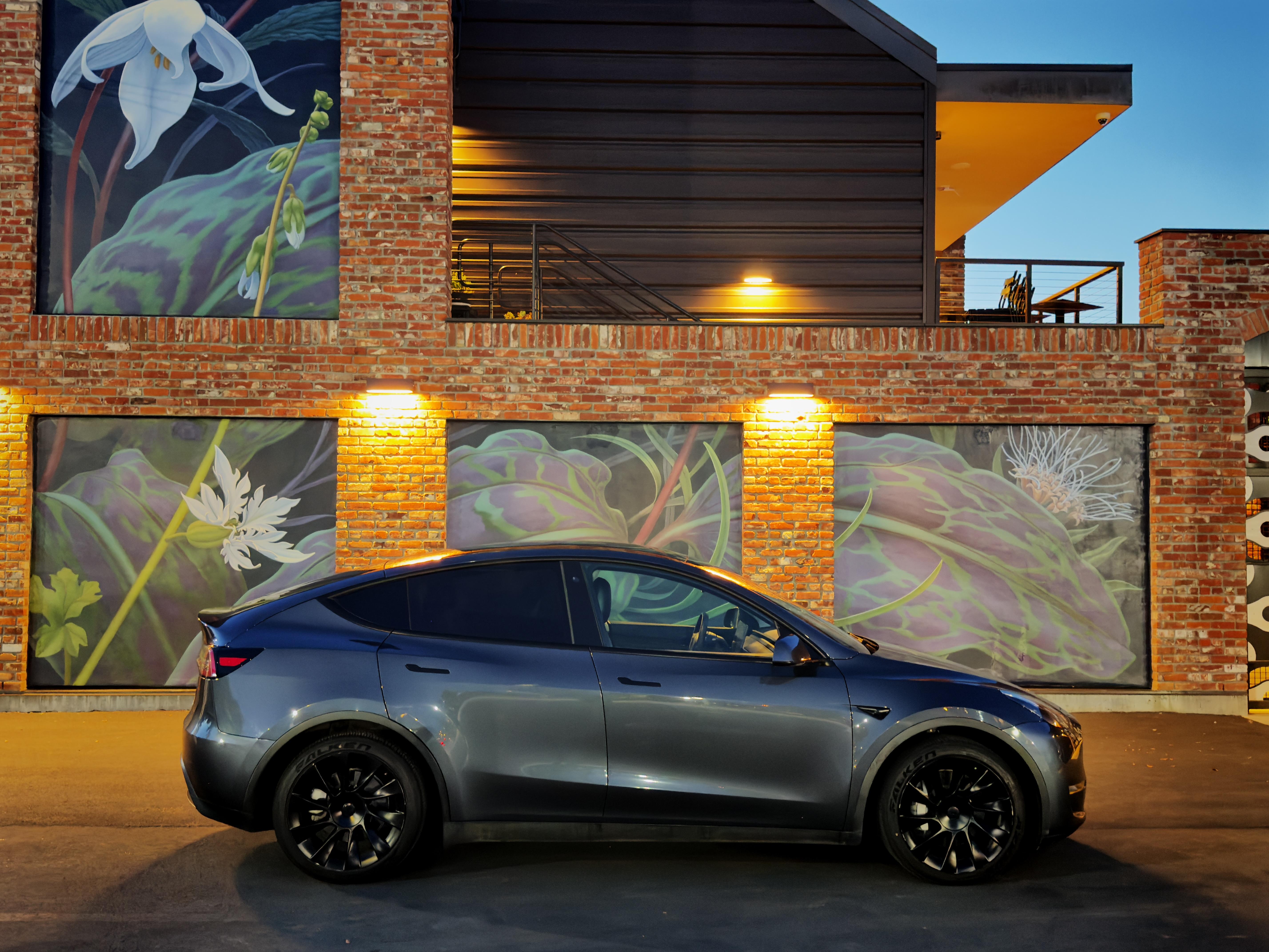 Tesla Model Y 2021 in Redding, CA
